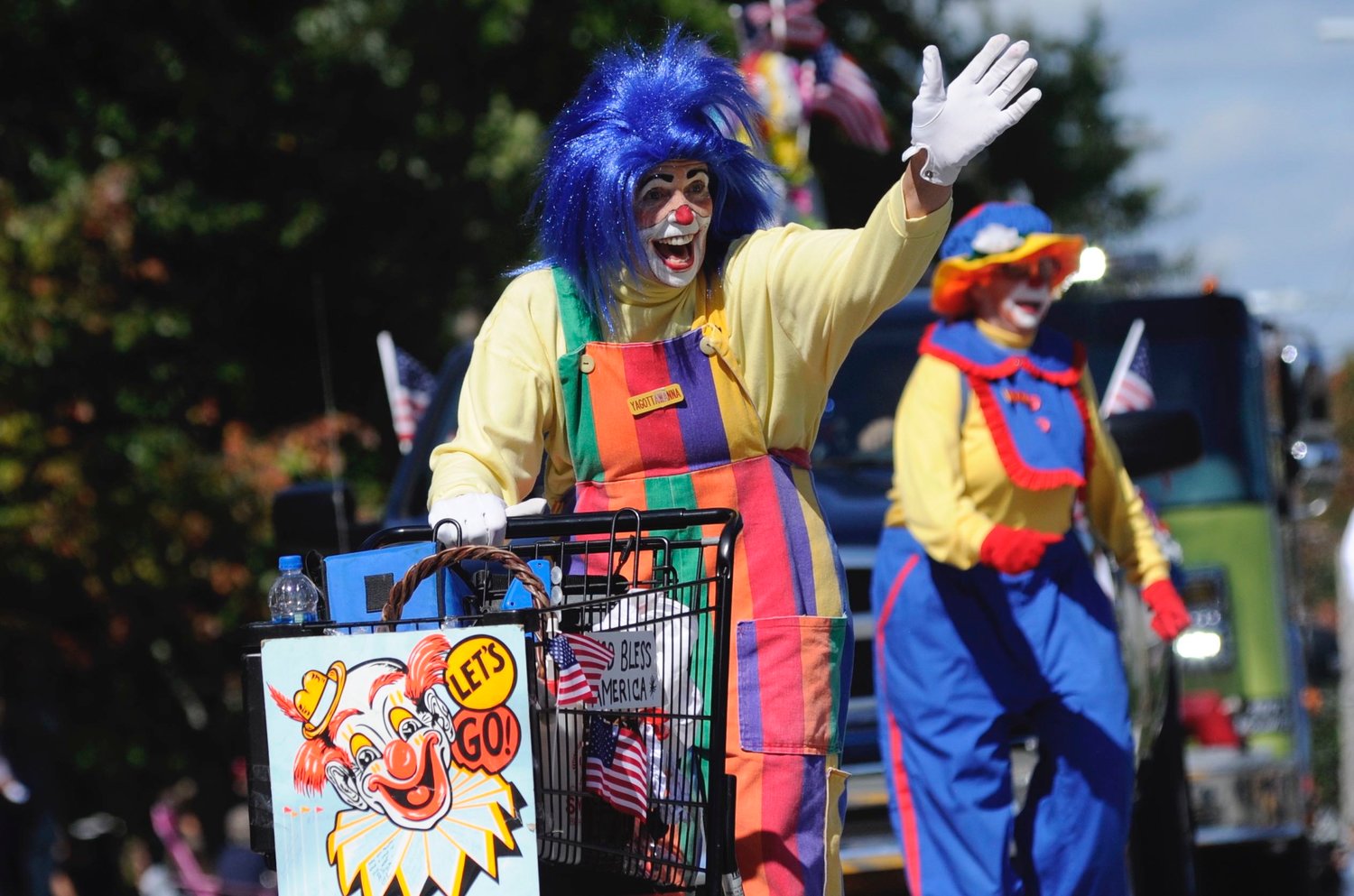 Here come the clowns. A troupe of clowns from Clown Fest ’93 in Seaside Heights, NJ delighted the crowds. As part of the act, six-six old Maggie Carlile and her five-year old brother Ethan were accompanied by “Gramma Mary Carlile.”